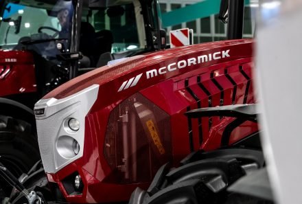 McCormick „Clever Cab“ – inovatyvus traktoriaus kabinos dizainas, nominuotas prestižiniam ADI Compasso d’Oro 2026 apdovanojimui